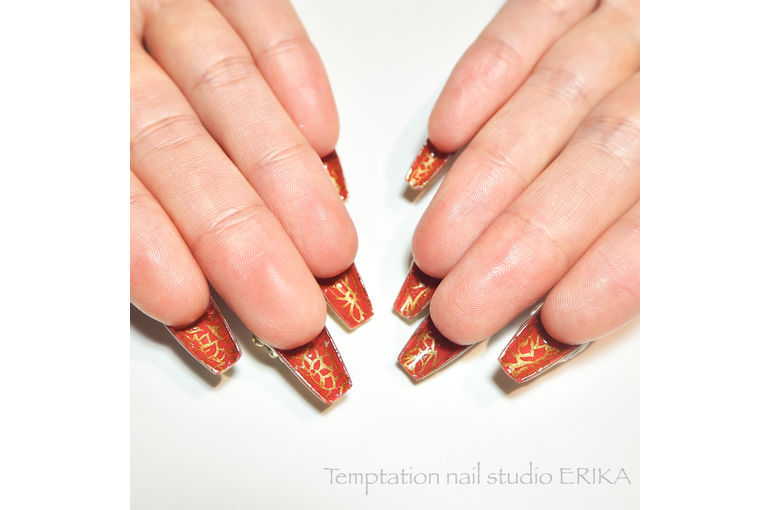 心斎橋で長さ出しネイルをするならtemptation Nail Studioへ 心斎橋にあるネイルサロンの耳寄り情報をブログで随時更新しております